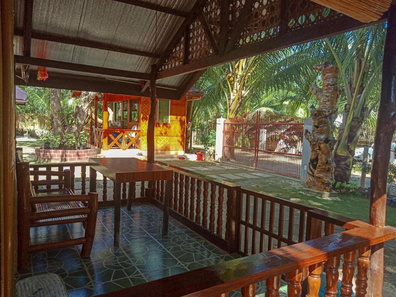 Pitaya Native Guest House Panglao-stad Buitenkant foto